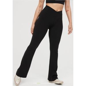 American eagle offline by Aerie high waisted crossover flare leggings.